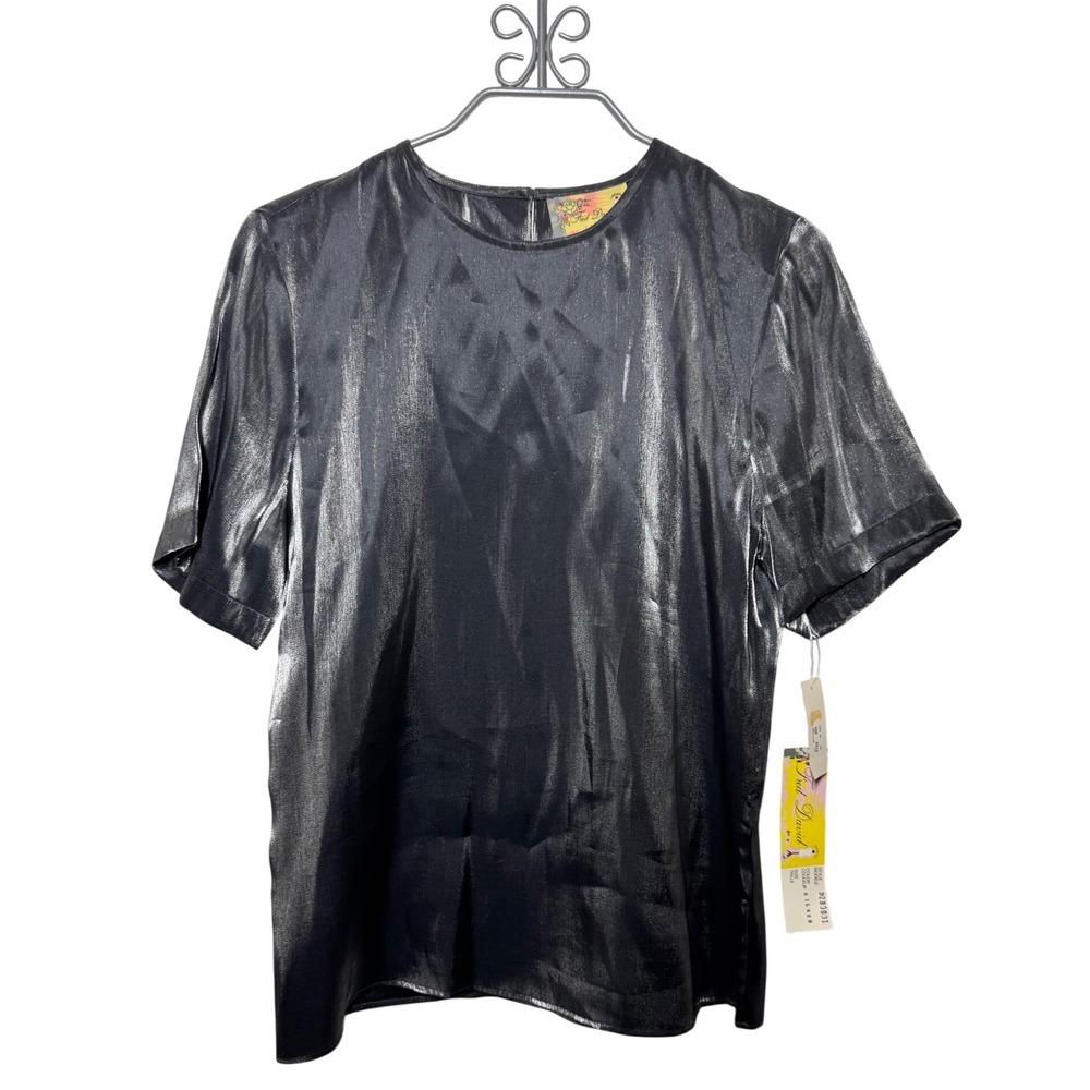Fred David Metallic Silver Blouse Medium NWT Short Sleeve Crew Neck